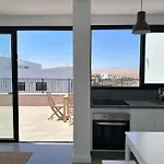 With Views In Vakantiehuis Lajares