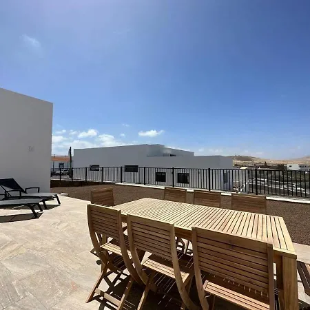 Casa vacanze With Views In Lajares