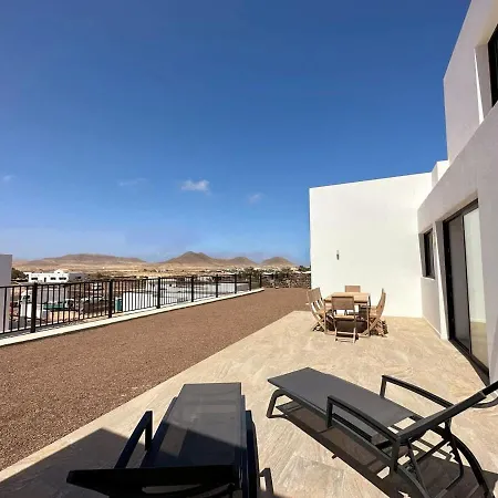 Casa vacanze With Views In Lajares